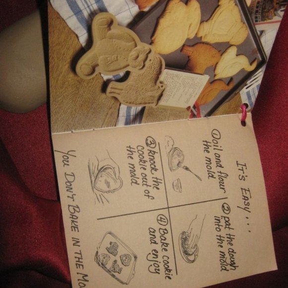 VINTAGE 1984 BROWN BAG COOKIE ART TEDDY BEAR DESIGN CERAMIC COOKIE MOLD - Picture 6 of 6